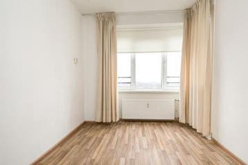 Te Huur 4 Kamer Appartement Waalstraat In Enschede, Direct bij eigenaar, Overijssel, Enschede, Appartement
