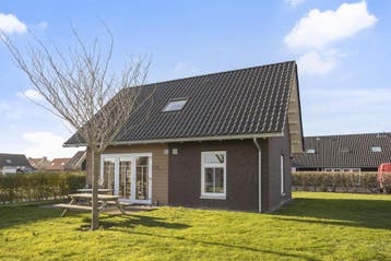 Zeeland: Dormio Strand Resort Nieuwvliet-Bad nr 214 te koop, Zeeland