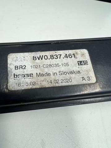 Audi A4 Avant Ruitmechaniek links voor bj.2020 8W0837461, Gebruikt, Audi