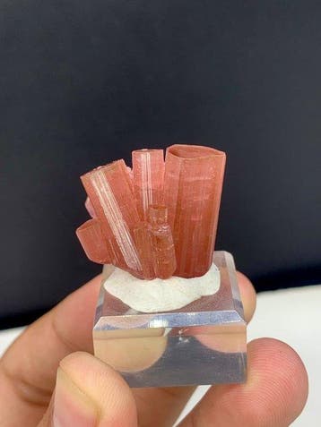 Natuurlijke roze tourmalijn Kristalcluster - Hoogte: 24 mm -
