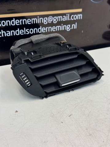 Ford Fiesta 1.0 Luchtrooster Dashboard bj.2017 art.W25114, Gebruikt, Ford