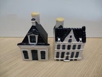 KLM-huisje - Twee KLM/Bols huisjes nr 99 en 105 (gevuld)