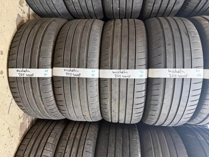 225-40-18 Michelin Zomerbanden 4.5mm Incl Montage 225 40 18, Auto-onderdelen, Banden en Velgen, 18 inch, Zomerbanden, 225 mm, Personenwagen