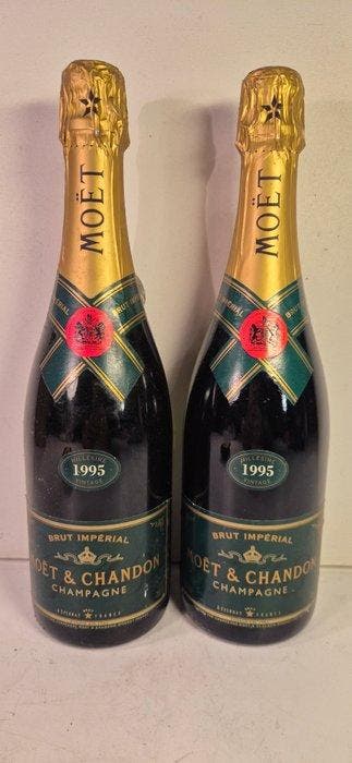 1995 Moët & Chandon, Vintage - Champagne - 2 Flessen (0.75, Nieuw