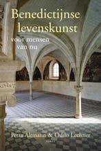 Benedictijnse levenskunst voor mensen van nu 9789058778765, Verzenden, Gelezen, Petra Altmann