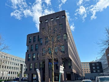 Kantoorruimte in Regus Randwyck, Zakelijke goederen, Verzenden