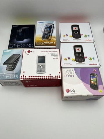 Samsung, LG, vodafone - Mobiele telefoon (7) - In originele, Nieuw