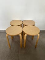 IKEA - Kruk - Frosta - Berkenhout - Vier Kleine Kruisen,, Antiek en Kunst