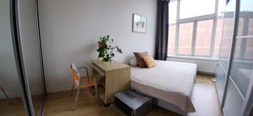 Te huur: Kamer Valkenboskade in Den Haag
