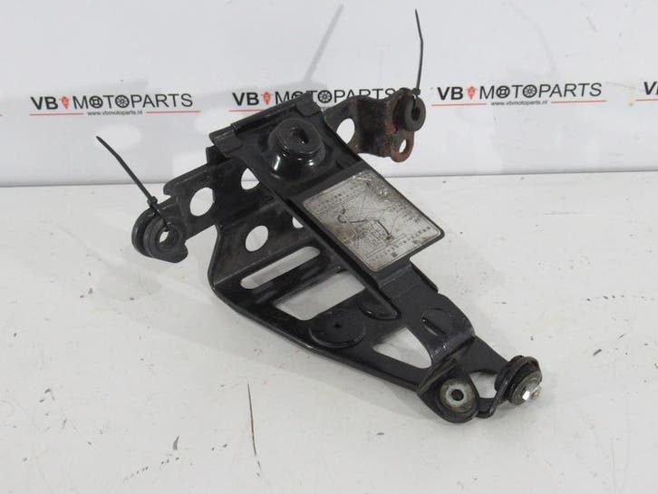Honda VF 750 F accubak subframe, Motoren, Onderdelen | Honda, Ophalen of Verzenden