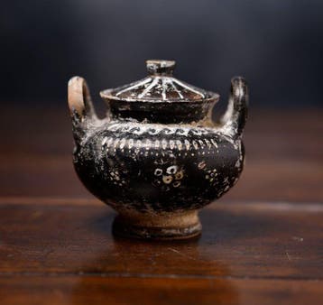 Oud-Griekenland, Keramiek Bruiloft Lebes met Lid - 8 cm