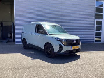 Ford Transit Courier 1.5 TDCI 100 pk Limited Carplay/ Virtua, Stof, Gebruikt, Euro 6, Ford