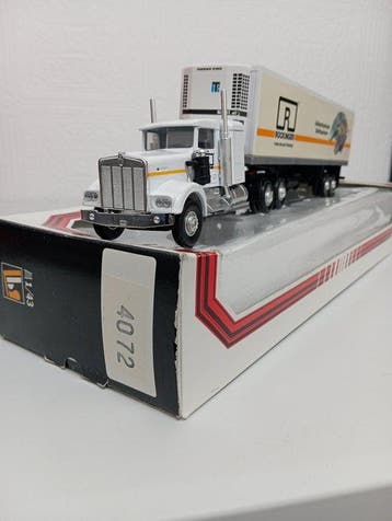 LBS 1:43 - Modelauto - Kenworth KW-900, Nieuw