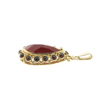 Vintage gouden entourage hanger met carneool, Ophalen of Verzenden, Gebruikt, Goud, Overige merken
