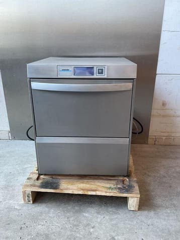 Winterhalter UC-M glazenspoelmachine refurbished