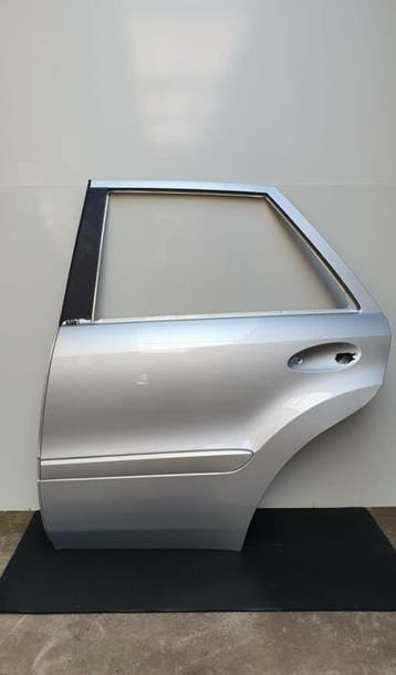 Portier linksachter Mercedes ML-klasse w164 (P004), Gebruikt, Deur, Mercedes-Benz, Links