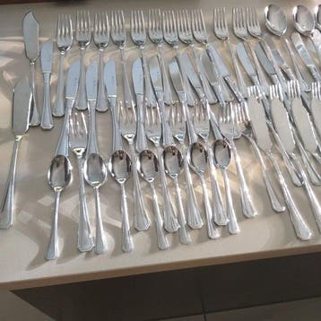 Pinti Italy - Bestekset voor 12 personen (99) - Staal