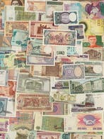 Wereld. - 100 Banknotes - Various Dates (Zonder, Postzegels en Munten, Bankbiljetten | Europa | Niet-Eurobiljetten