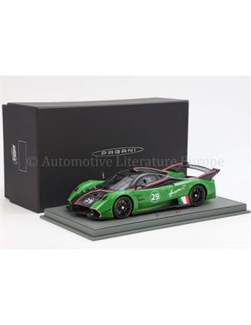 2021 PAGANI HUAYRA R GLOSS BLACK CARBON/VERDE PRATO BBR, Nieuw