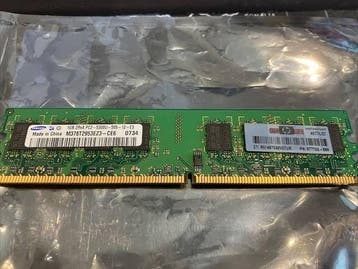 Samsung M378T2953EZ3-CE6 – 1GB DDR2 667MHz DIMM Desktop, Computers en Software, Ophalen of Verzenden, Nieuw