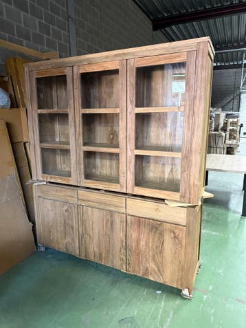 Buffetkast, massief teakhout (nieuw, A-keuze), Huis en Inrichting, Kasten | Buffetkasten, Nieuw, Glas