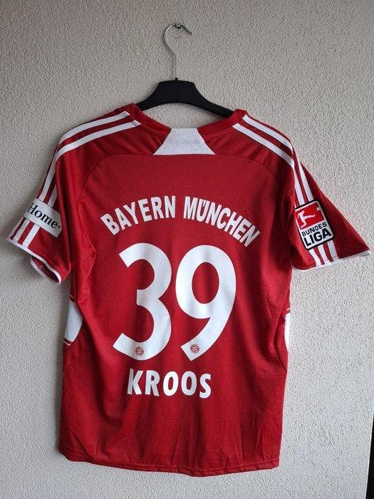 FC Bayern München - Duitse voetbal competitie - Toni Kroos -, Verzamelen, Overige Verzamelen