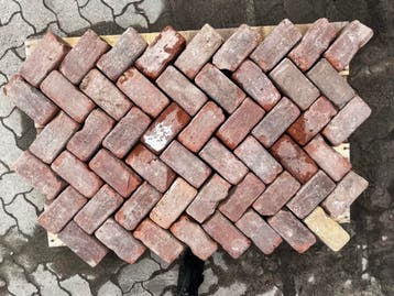 Oude gebakken keiformaten Leeuwarden (op pallets), Ophalen of Verzenden, Gebruikt, Keramiek, Klinkers