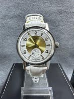 Sputnik Huwelijk USSR, Sputnik-horloge - opgedragen aan de