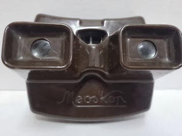 Meopta Meoskop + box of reels. Viewfinder camera