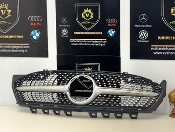 Mercedes CLA 180D grille voorzijde bj.2020 art.A1188880000, Gebruikt, Voor, Mercedes-Benz