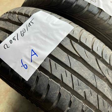 2 x Barum 205-60-15 Zomerbanden 7mm, Gebruikt, 15 inch, Band(en), Personenwagen