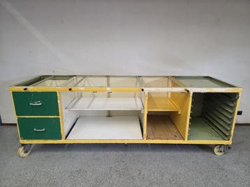 Verrijdbare Werktafel voor Bakkerij – B269 x D80 x H94 cm, Gebruikt