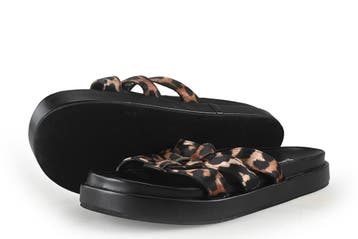 Sacha Slippers in maat 42 Cognac, Slippers, Overige kleuren, Verzenden, Zo goed als nieuw