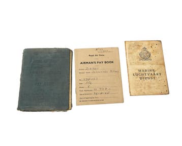 Documenten van sergeant piloot Johannes Petrus Bern