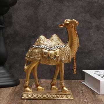 Luxury Gold Camel Sculpture – Ornate Arabian-Style