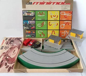 Arnold - Slotcar Minimobil 6030 met uitbreiding - 1960-1970, Nieuw