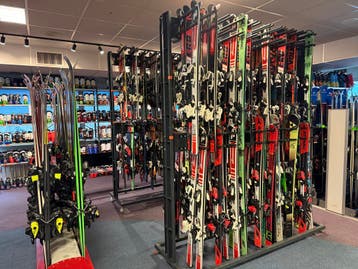 Kinderskis vanaf 60,-- | Skizaak | Kinder ski, Sport en Fitness, Skiën en Langlaufen, Ophalen, Gebruikt, Carve, Skiën