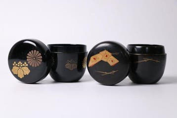 Theekistje / doosje (2) - Hout - Kiku, kiri en fanontwerp