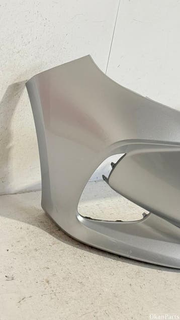Toyota Yaris IV voorbumper 52119-K0050, Ophalen, Gebruikt, Voor, Bumper