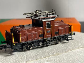 Roco H0 - 43936 - Elektrische locomotief (1) - Ee 3/3 - SBB, Nieuw
