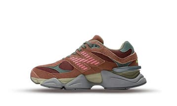 New Balance 9060 Rich Oak Burgundy, Nieuw
