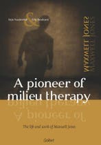 A pioneer of milieu therapy 9789044125047 S. Vandevelde, Verzenden, Zo goed als nieuw, S. Vandevelde