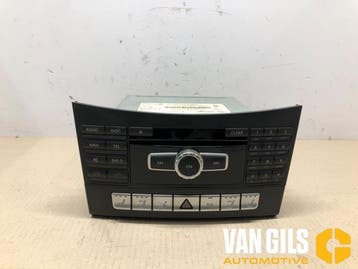 Radio Mercedes E-Klasse O270751, Ophalen of Verzenden, Nieuw