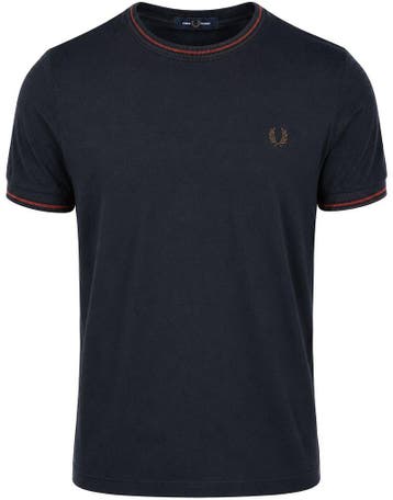 Fred Perry Twin Tipped T-shirt Navy 75C maat S Heren, Kleding | Heren, T-shirts, Nieuw, Fred Perry, Maat 46 (S) of kleiner, Verzenden