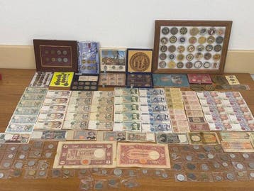 Italië. 278 varie in lire varie Lire (Italia, varie