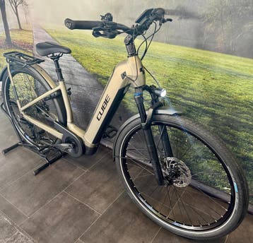 Cube Kathmandu Pro Elektrische fiets - XS Framemaat - 750WH, Ophalen of Verzenden, Zo goed als nieuw, Minder dan 47 cm, Cube