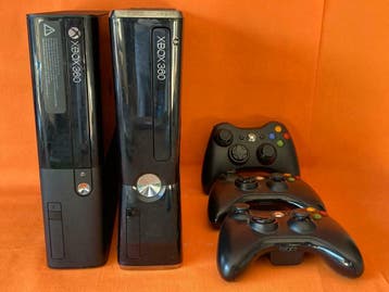 Xbox 360 Console + Controller met garantie vanaf, Spelcomputers en Games, Spelcomputers | Xbox 360, Ophalen of Verzenden, Zo goed als nieuw