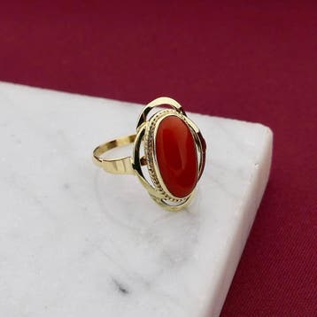 Vintage gouden ring met bloedkoraal, Gebruikt, Overige kleuren, Ophalen of Verzenden, 17 tot 18