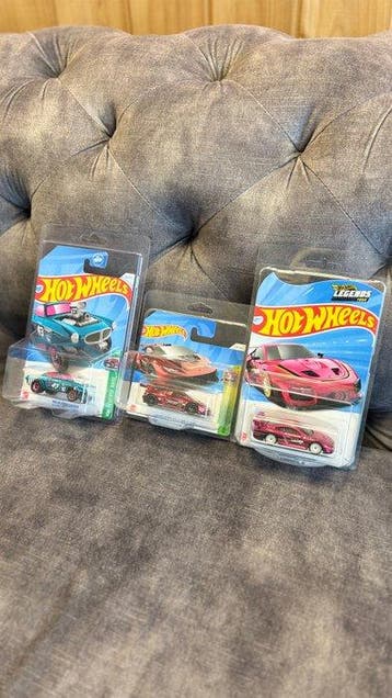 Hot Wheels 1:64 - Modelauto (3) - Lot of 3 – Super Treasure, Nieuw
