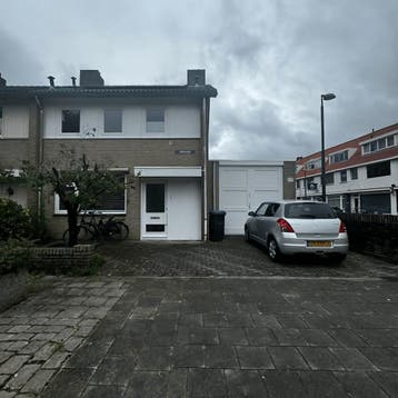 Huis in Eindhoven gevonden voor €1995,- pm, Huizen en Kamers, Huizen te koop, Eindhoven